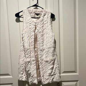 Source Unknown Cream Textured Vest